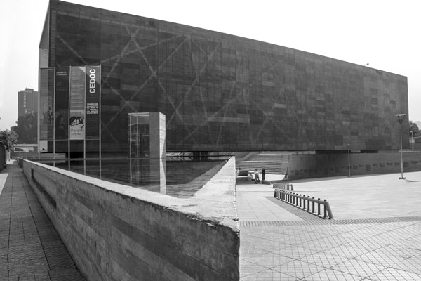 museo-de-la-memoria-y-los-derechos-humanos-santiago-chile museo-de-la-memoria-y-los-derechos-humanos-santiago-chile