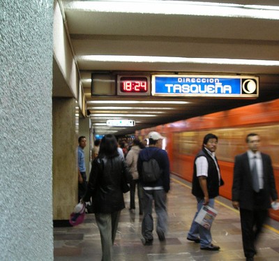 5 Reasons Why You Should Use Public Transportation When You Travel