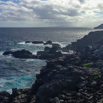 Driving the Winding Road Around Northwest Maui
